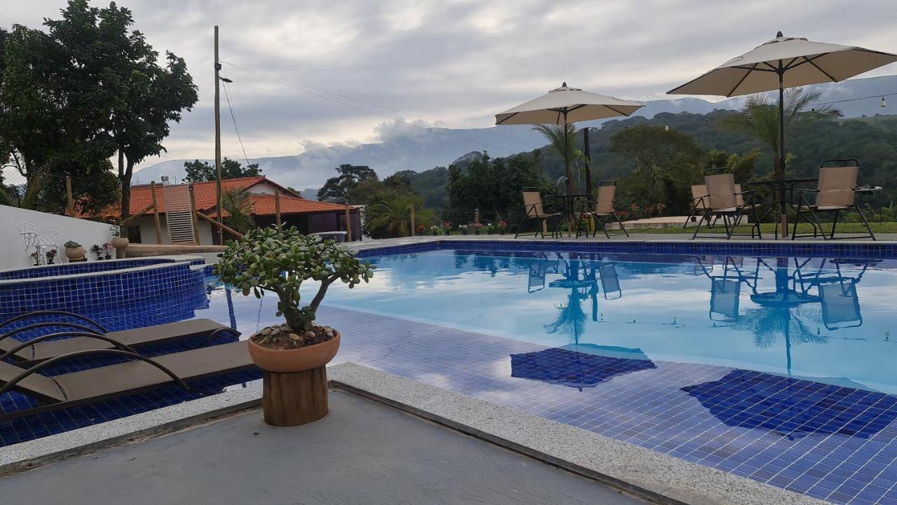 Guest house Descobrindo A Vida Brumadinho